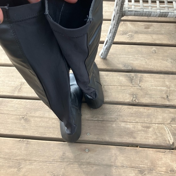 Over the knee boots. - Picture 3 of 4